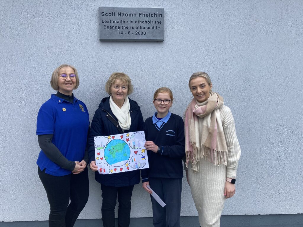 Congratulations to Grace Killeen (6th Class) who won the Lions Club Peace Poster Competition entitled 'Lead with Compassion'.   Left to right: Áine O' Toole and Patricia Duggan (Lions Club Competition Organisers), Grace Killeen (Peace Poster Competition Winner) and Ms. Isabelle Coughlan (Class Teacher).